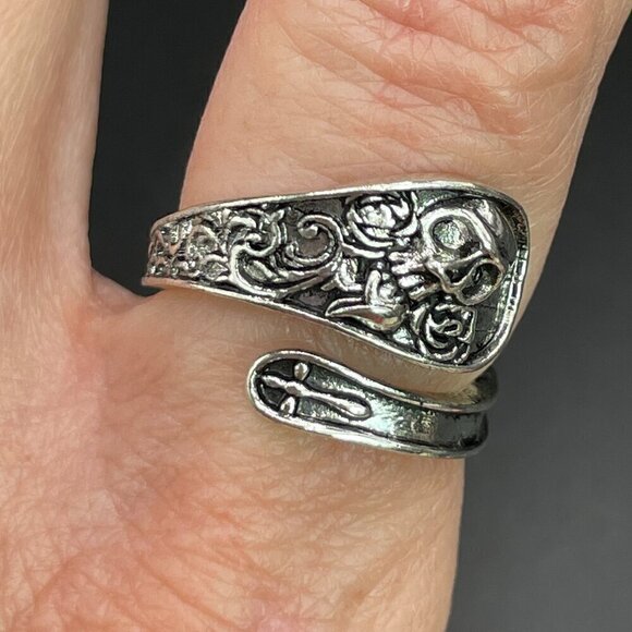 Boho Rocker Skull and Rose Adjustable Spoon Ring #1350 - Picture 5 of 9